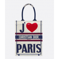 Женская сумка Christian Dior Book Tote с вышивкой белая