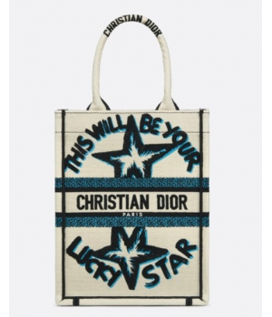 Женская сумка Christian Dior Book Tote Lucky Star с вышивкой белая