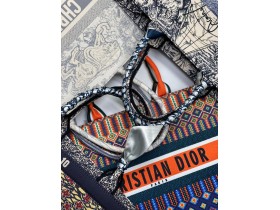 Дисконт Christian Dior в СПб