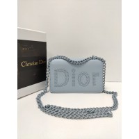 Сумка Christian Dior на цепочке серая